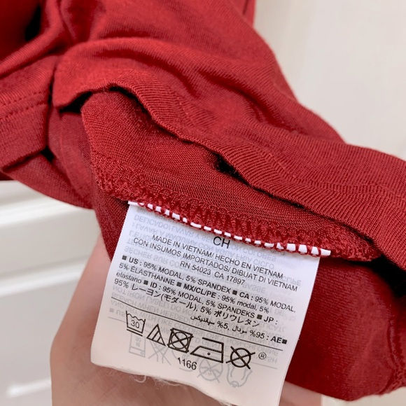 Free w another item: Soft Red H&M Tank Top - Picture 4 of 4